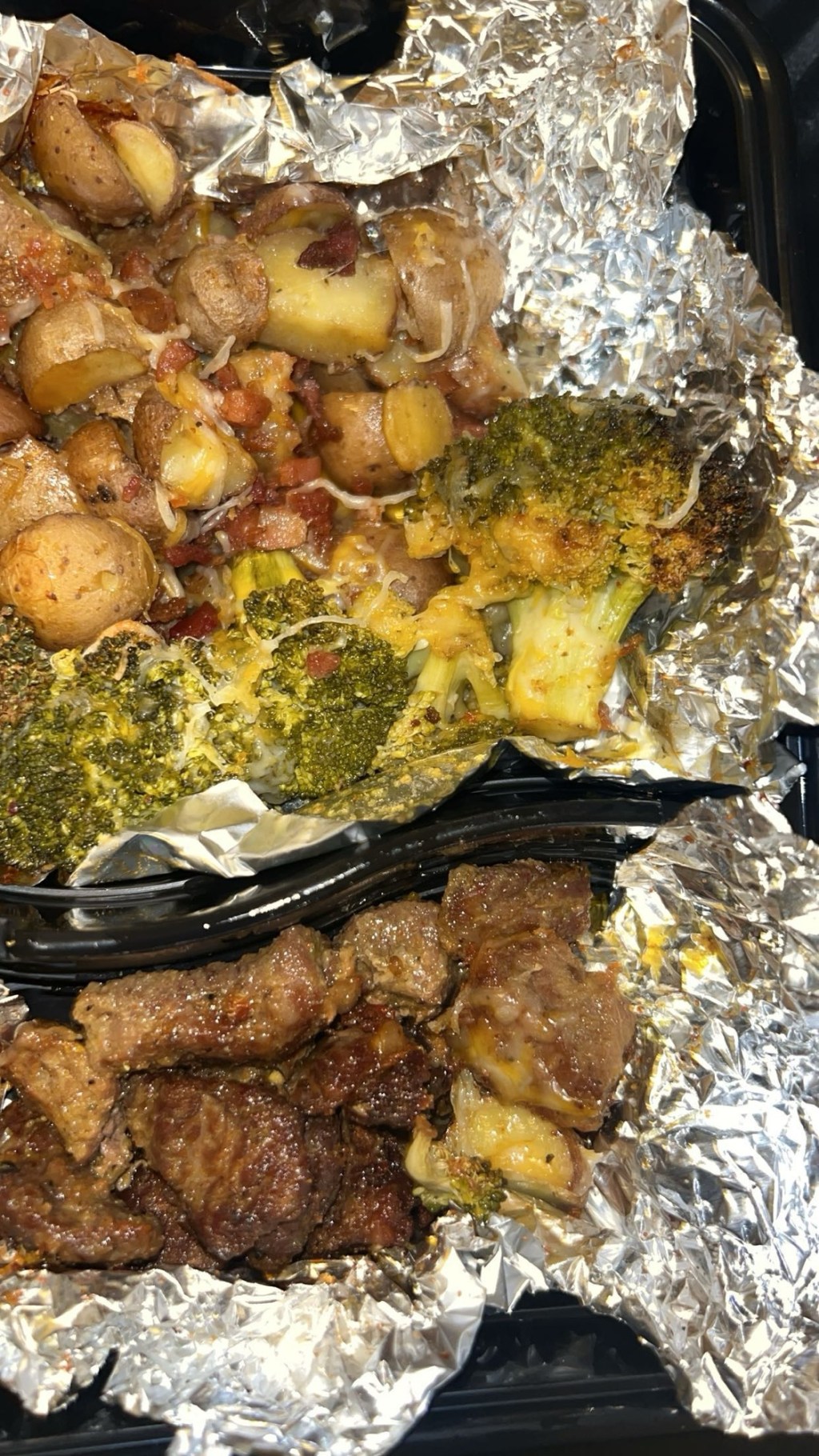 Steak, Broccoli, and Potato Foil&nbsp;Packs